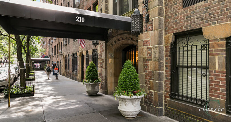 210 EAST 73 STREET